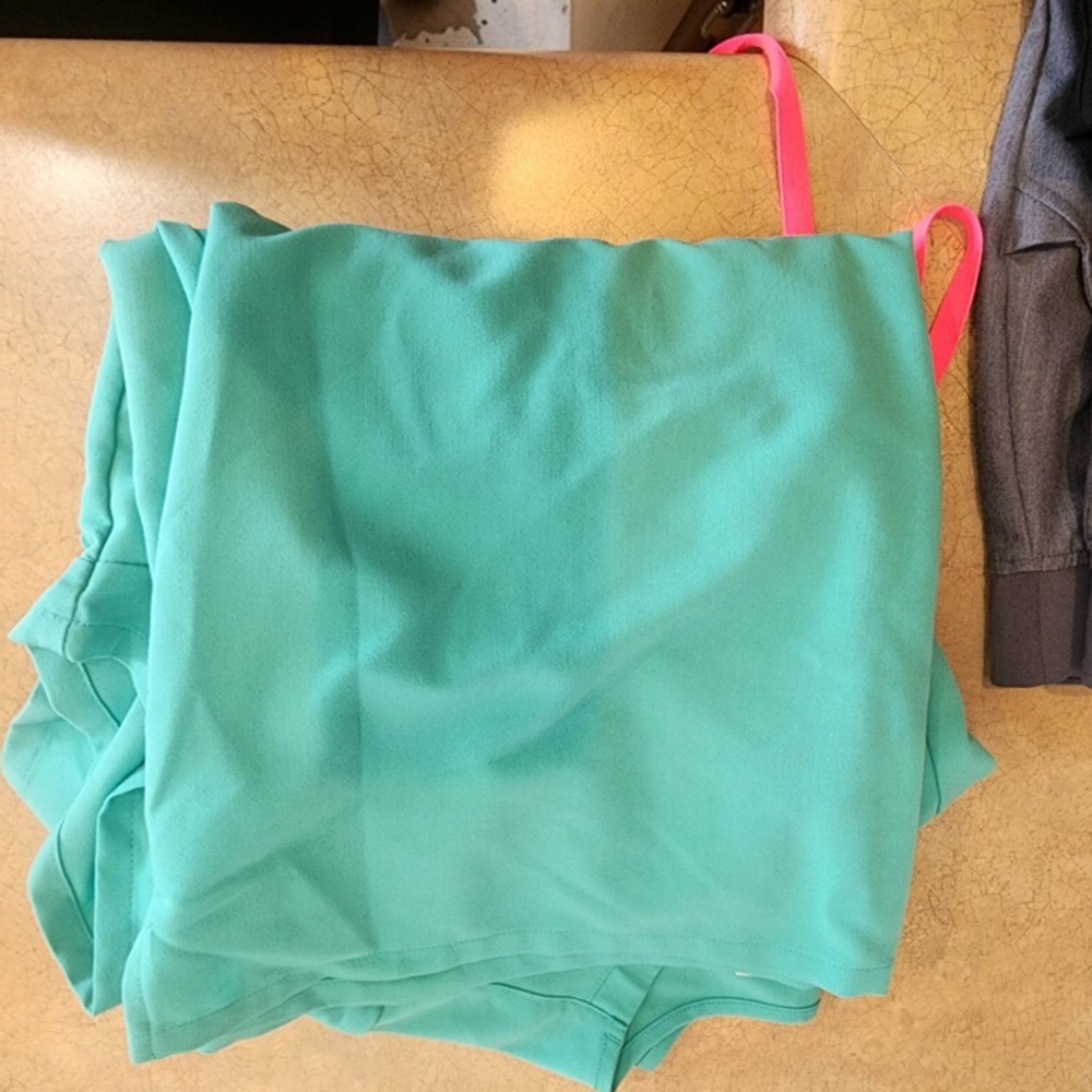 Size XL Figs scrub set